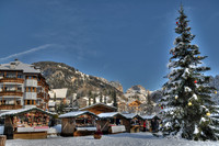 Christmas Market, S. Cristina, Italy